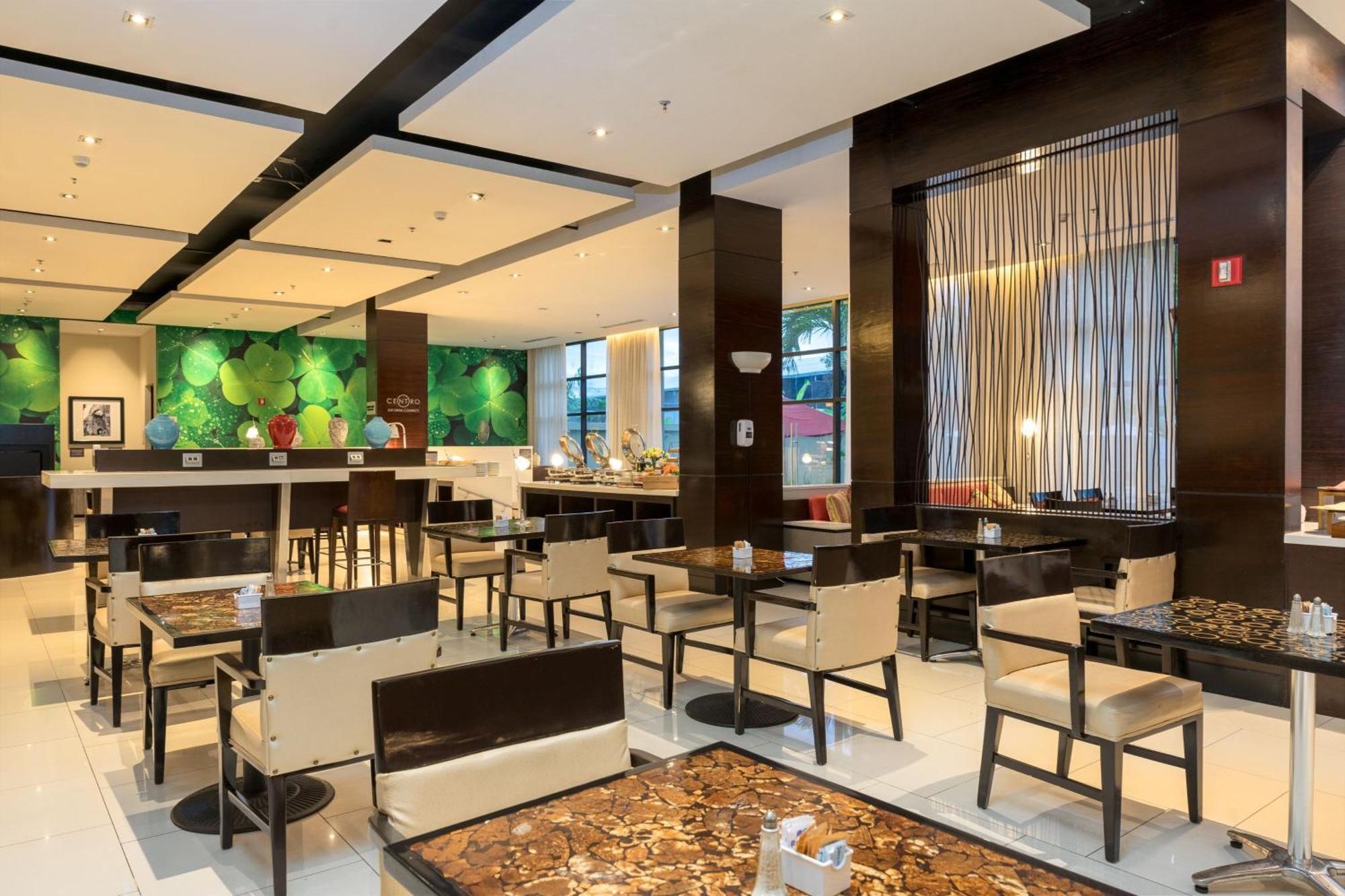 Courtyard By Marriott Panama Metromall Токумен Экстерьер фото